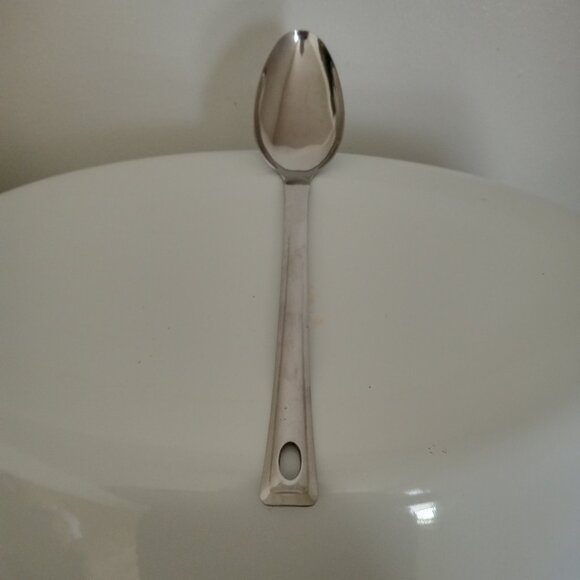 Oneida Hvy. Duty S.S. Mashed potato/Serving spoon/ Cooking spoon/chili stirrer - Picture 9 of 9
